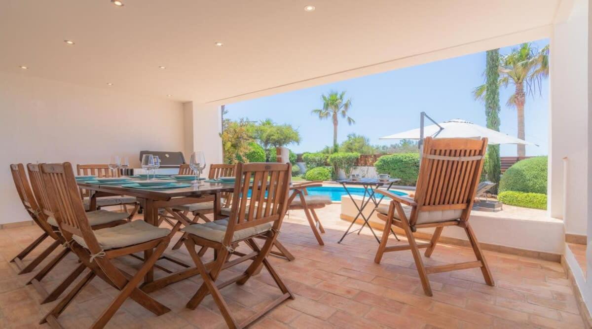 Villa Prado - Beautiful Beachfront Villa Albufeira Dış mekan fotoğraf