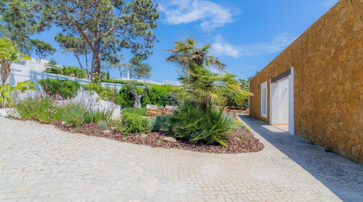Villa Prado - Beautiful Beachfront Villa Albufeira Dış mekan fotoğraf